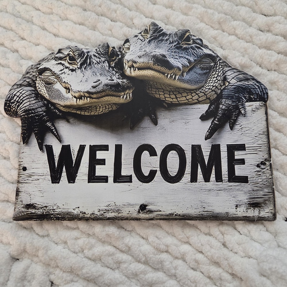 Alligator Crocodile Welcome Wooden Sign Plaque 9x12 Inch Louisiana Swamp Decor